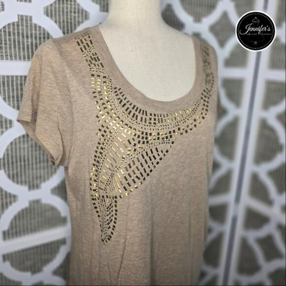 3/$30 Chaus Sport Tan with Gold Embellished Scoop Neck Short Sleeve Top Large - Picture 5 of 10